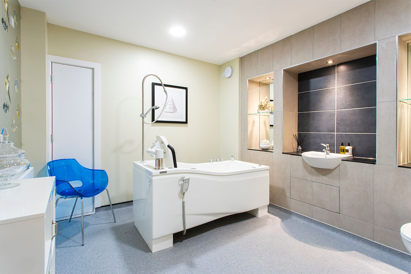 En-suite bathroom detail